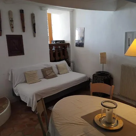 Dans Village Medieval Pietonnier, Executive Vue Exceptionnelle