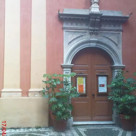 Dans Village Medieval Pietonnier, Executive Vue Exceptionnelle Apartment